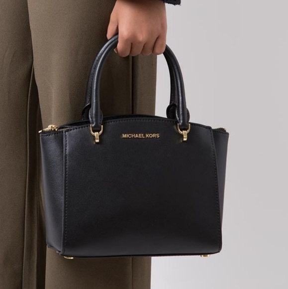 🚫SOLD🚫Michael Kors Satchel - Picture 8 of 8